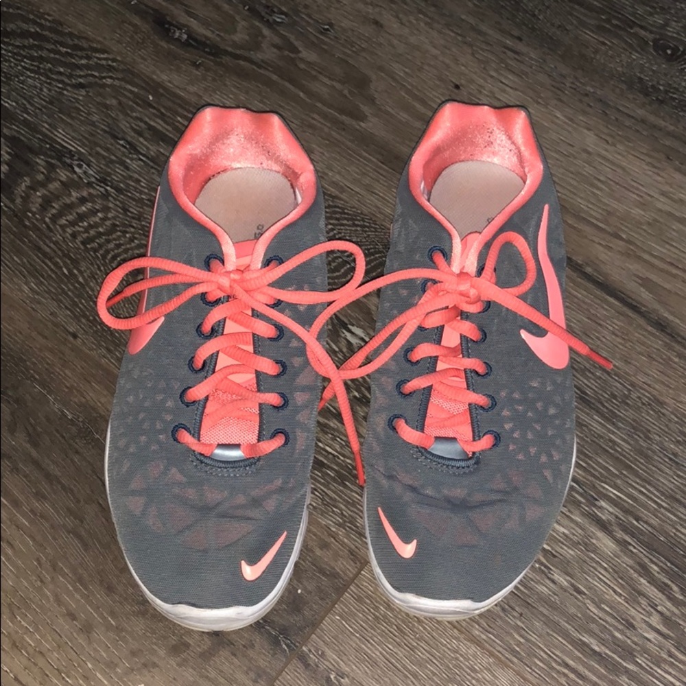 Nike free sneakers
